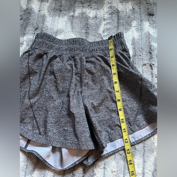 Lululemon Track That Short *5" Heather Lux Multi Black Size 4 - Picture 6 of 9